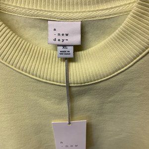 "A New Day" women's XL yellow-green crew neck sweatshirt - NWT